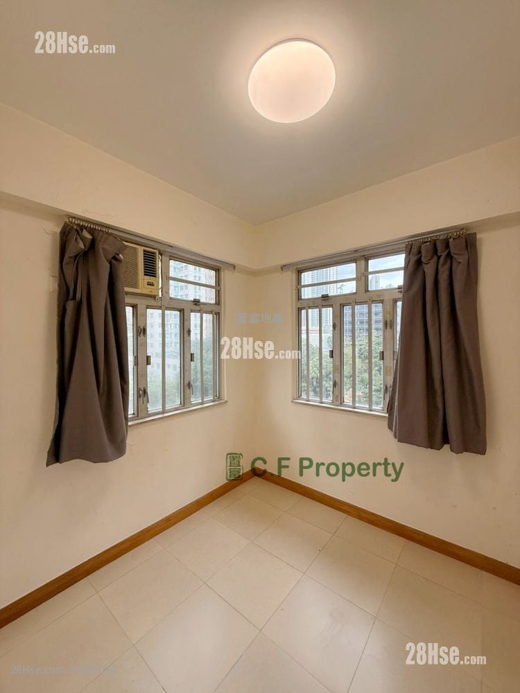 Foon Tak Building Sell 2 Bedrooms , 1 Bathroom 333 ft²