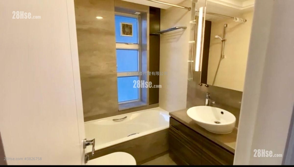 名城 售盘 4 房 , 3 浴室 958 平方尺