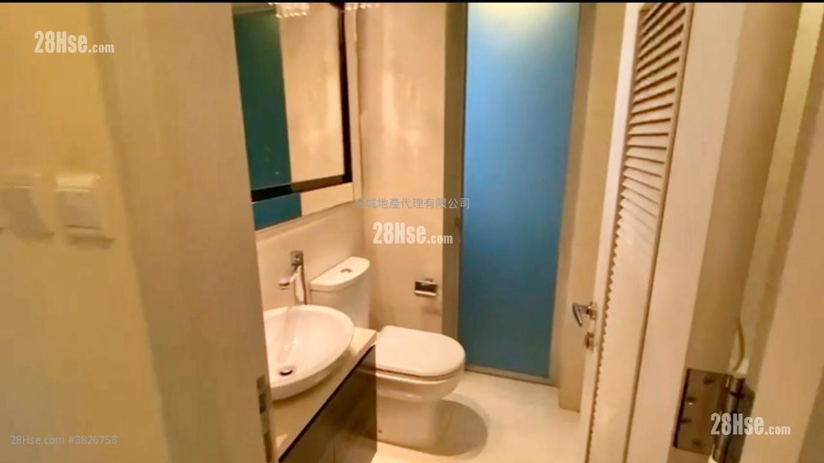 名城 售盘 4 房 , 3 浴室 958 平方尺