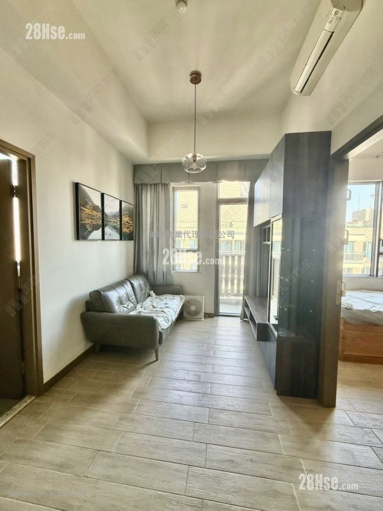 Astoria Crest Sell 1 Bedroom , 1 Bathroom 299 ft²