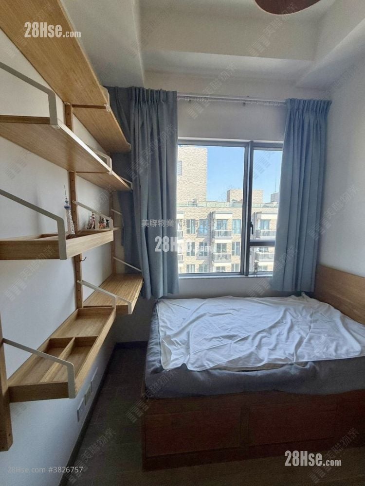 Astoria Crest Sell 1 Bedroom , 1 Bathroom 299 ft²