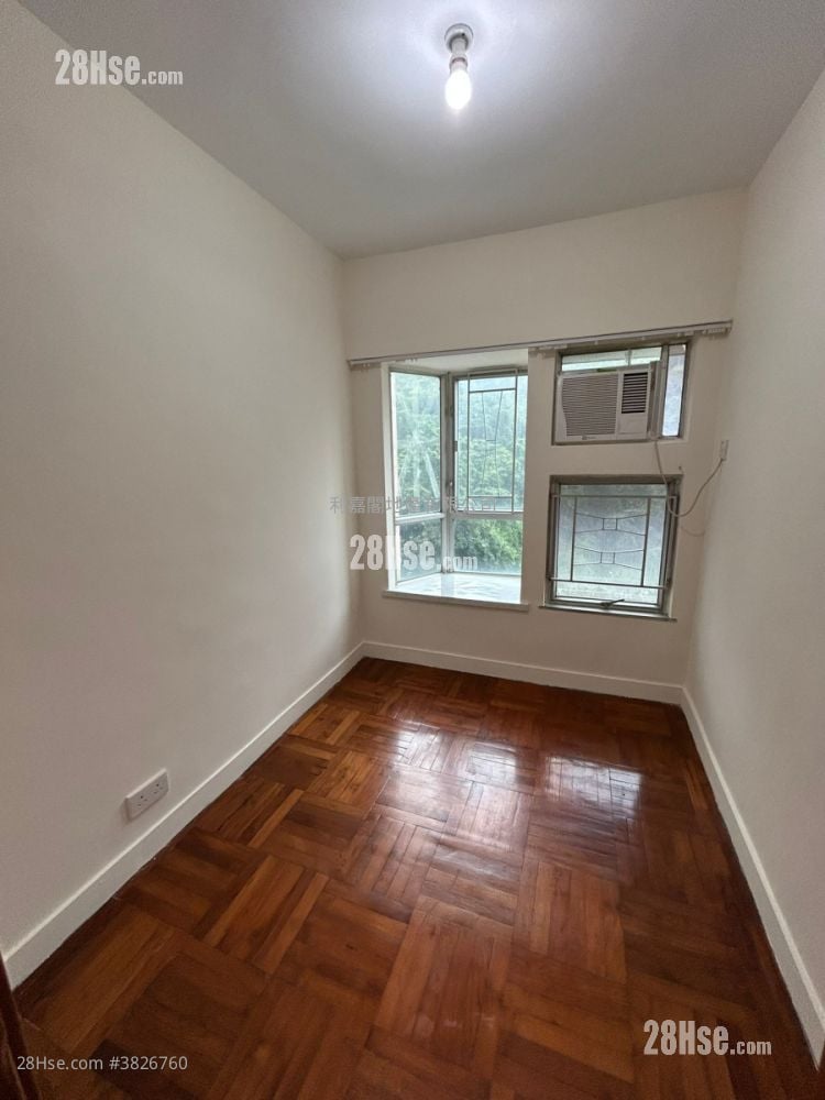 康景花園 租盤 3 房 , 1 浴室 561 平方呎