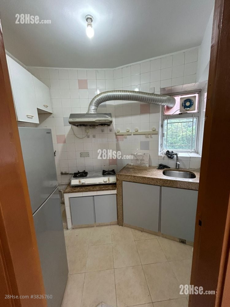 康景花園 租盤 3 房 , 1 浴室 561 平方呎