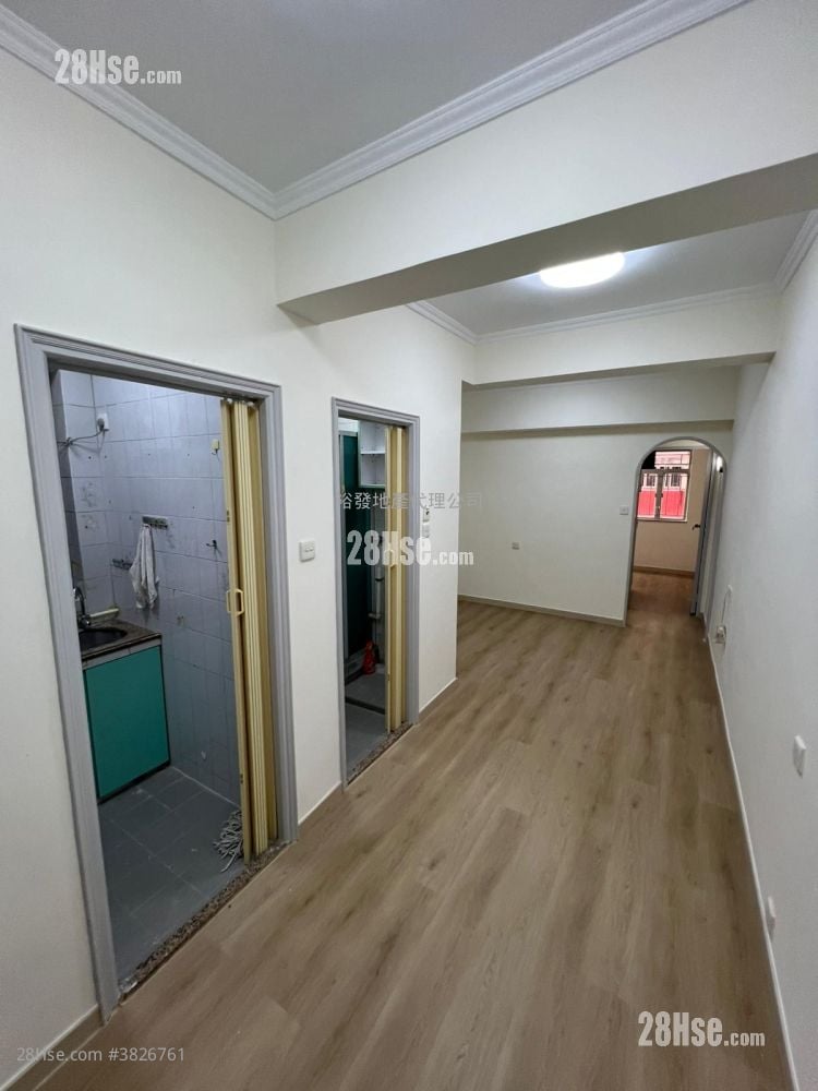 中美樓 租盤 2 房 400 平方呎