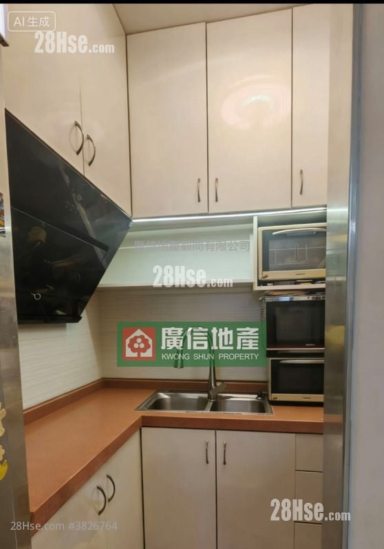 Lai Luen Building Sell 2 Bedrooms , 1 Bathroom 302 ft²