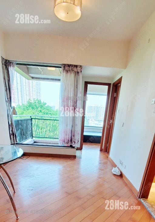 Noble Hill Sell 2 Bedrooms , 1 Bathroom 442 ft²