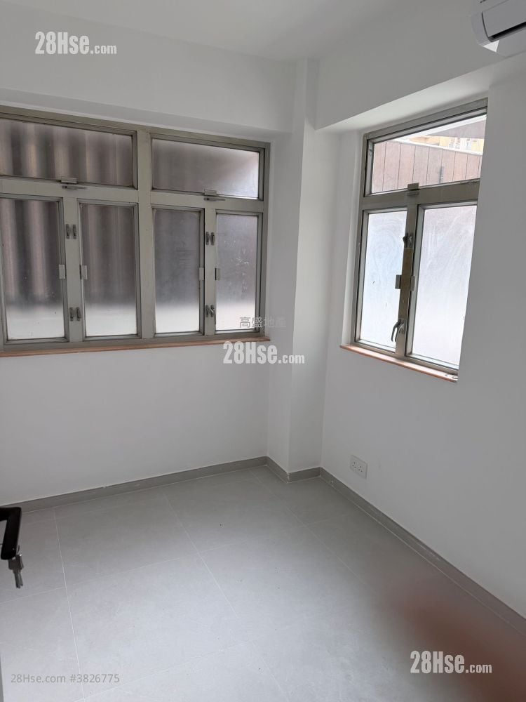 康福樓 租盤 2 房 , 1 浴室 283 平方呎