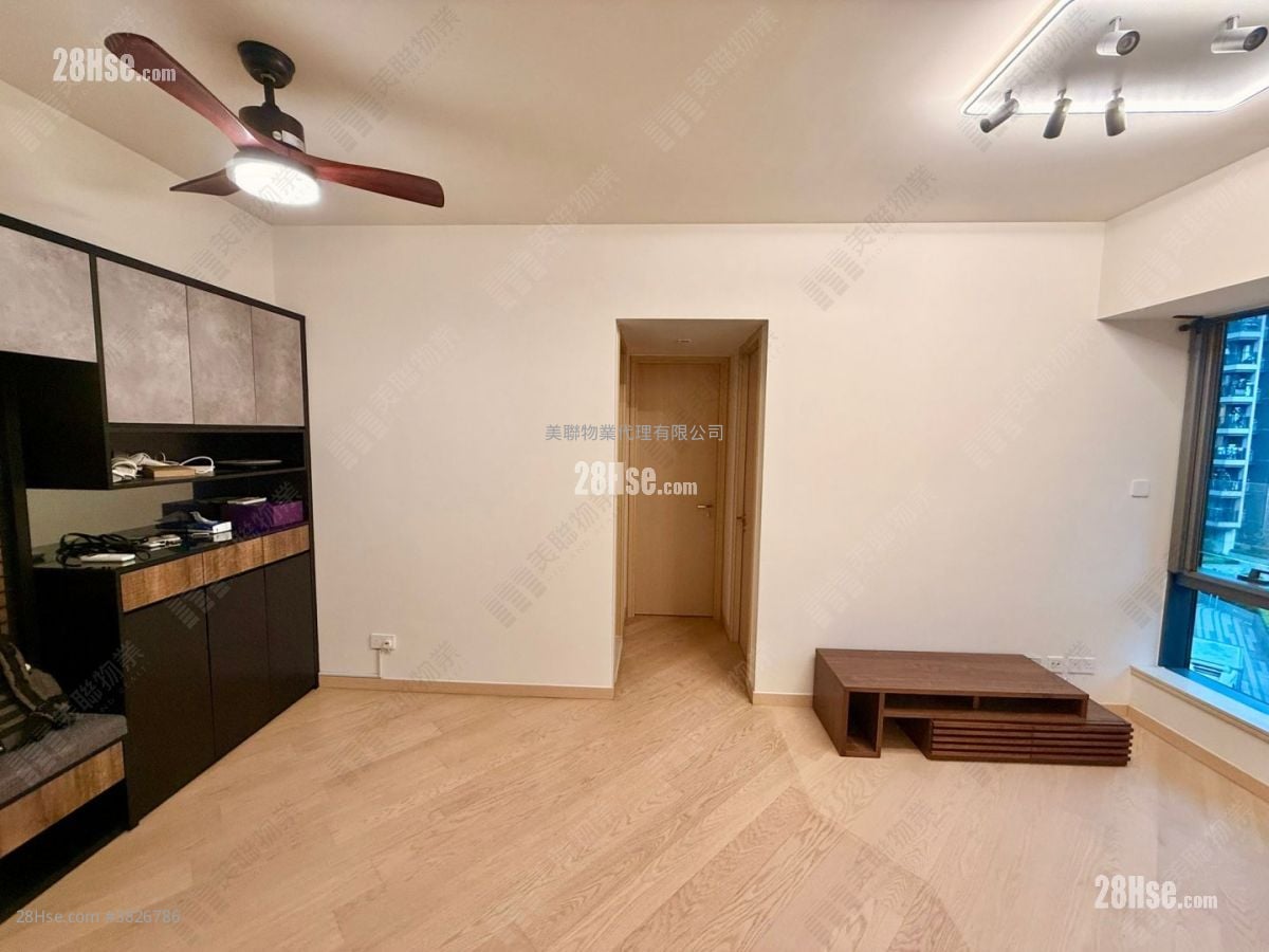 The Regent Sell 2 Bedrooms 524 ft²