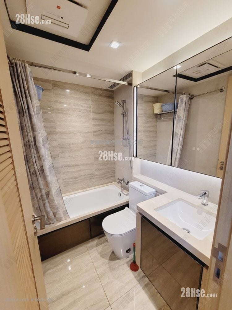 The Regent Sell 2 Bedrooms 524 ft²