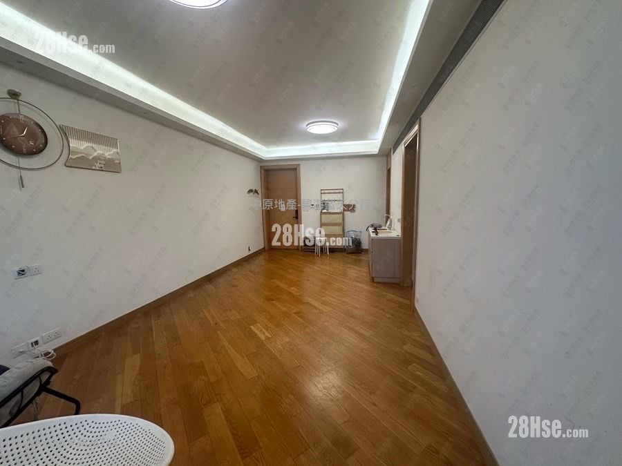 曼克顿山 售盘 4 房 , 3 浴室 1,351 平方尺