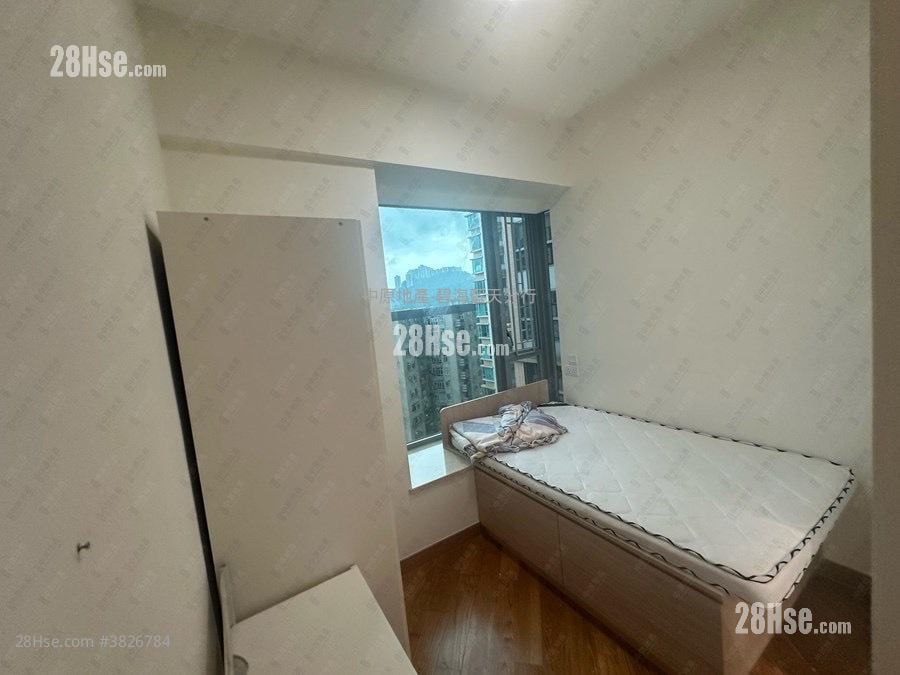 曼克顿山 售盘 4 房 , 3 浴室 1,351 平方尺