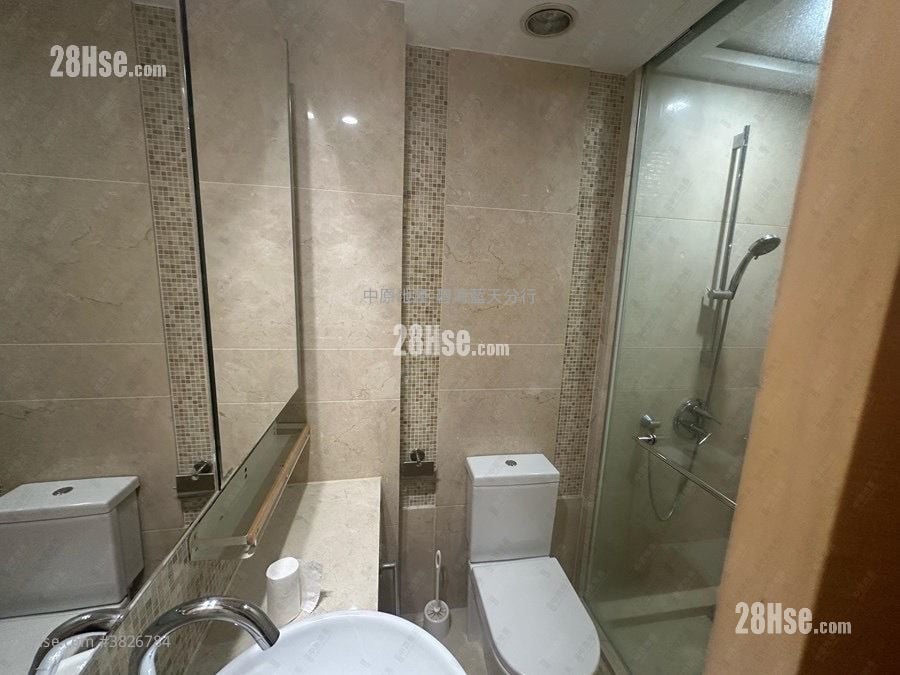 曼克顿山 售盘 4 房 , 3 浴室 1,351 平方尺