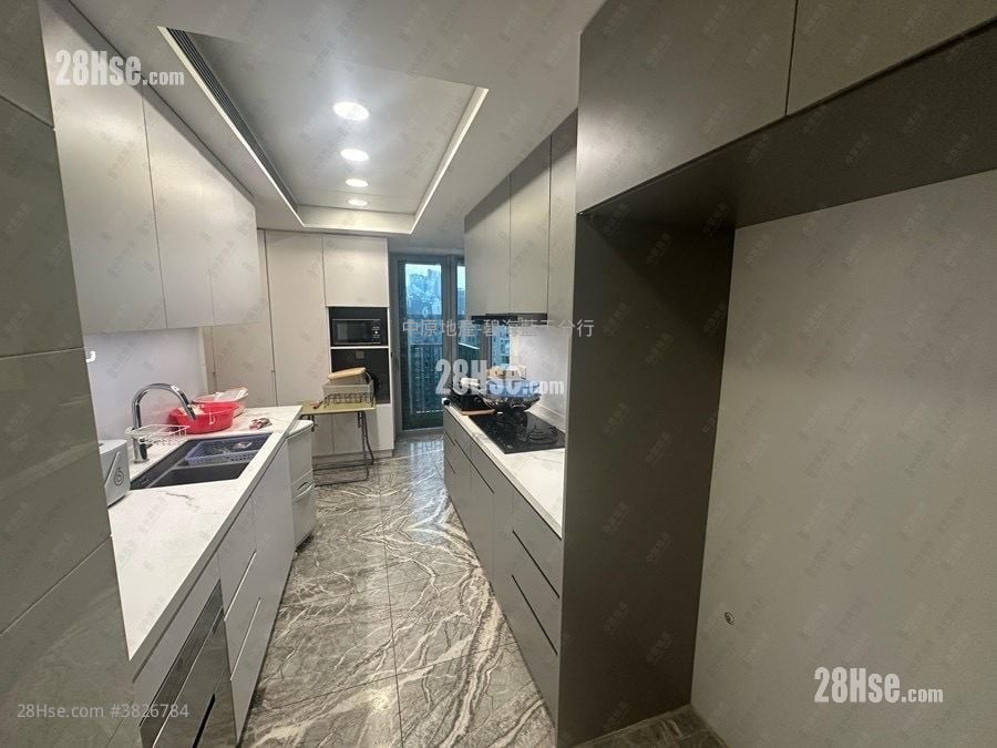 曼克顿山 售盘 4 房 , 3 浴室 1,351 平方尺