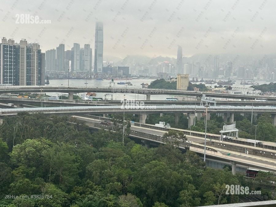 曼克顿山 售盘 4 房 , 3 浴室 1,351 平方尺