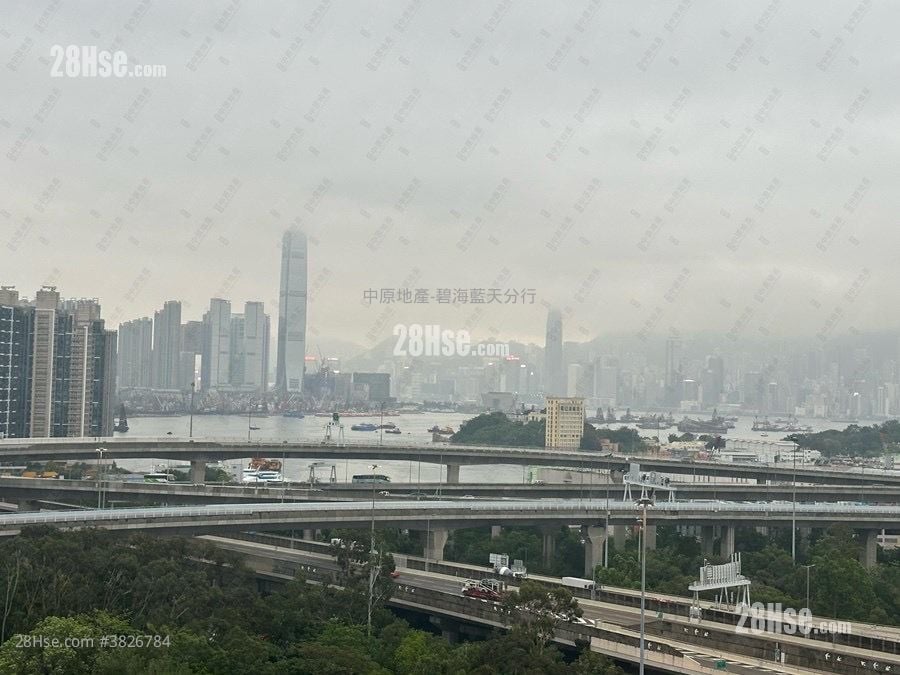 曼克顿山 售盘 4 房 , 3 浴室 1,351 平方尺