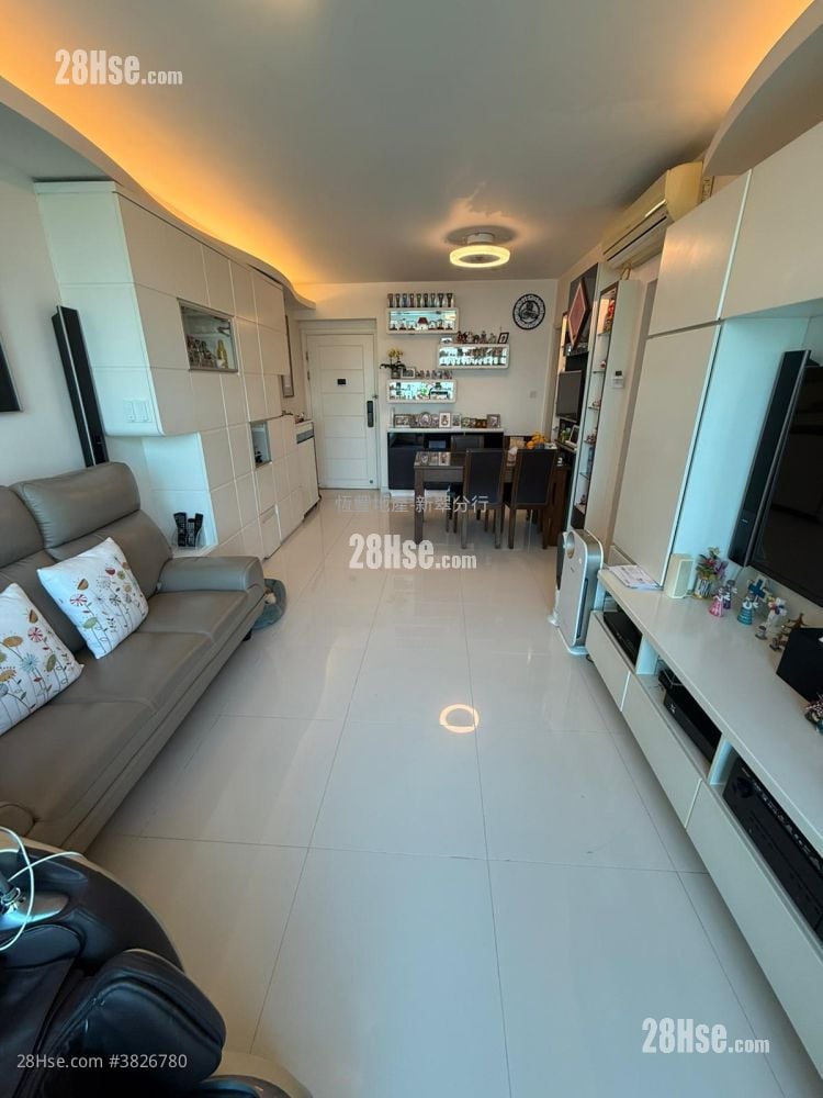 藍灣半島 售盤 3 房 , 2 浴室 830 平方呎