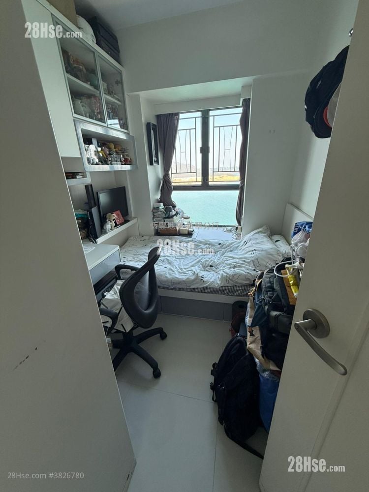 藍灣半島 售盤 3 房 , 2 浴室 830 平方呎