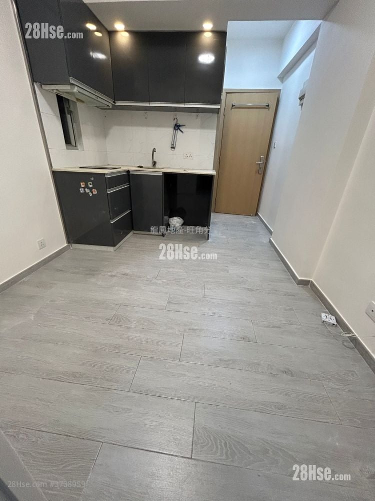 Cheung Hing Mansion Rental 2 Bedrooms , 1 Bathroom 199 ft²