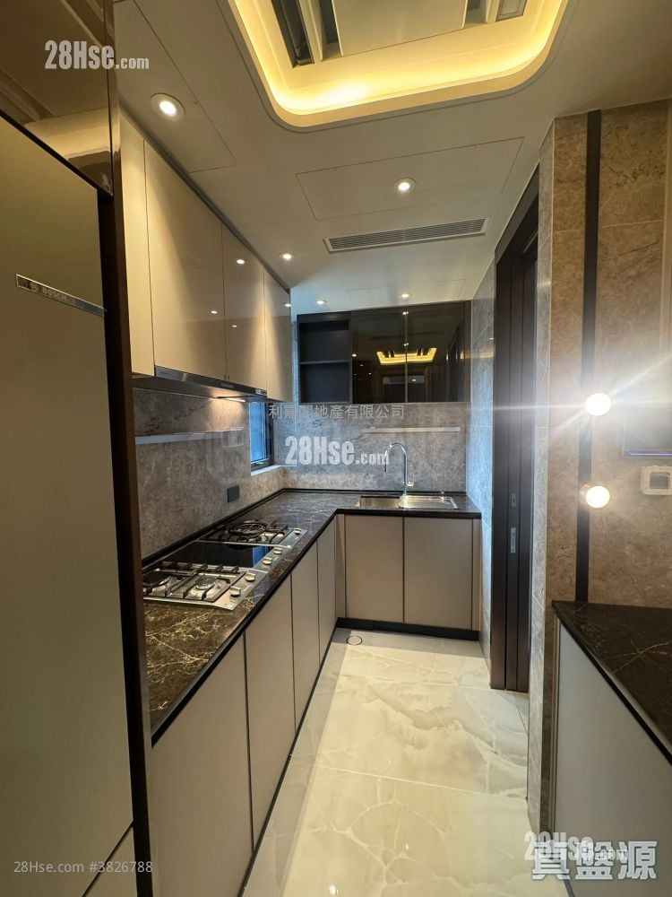 天璽海 租盤 4 房 , 3 浴室 1,089 平方呎