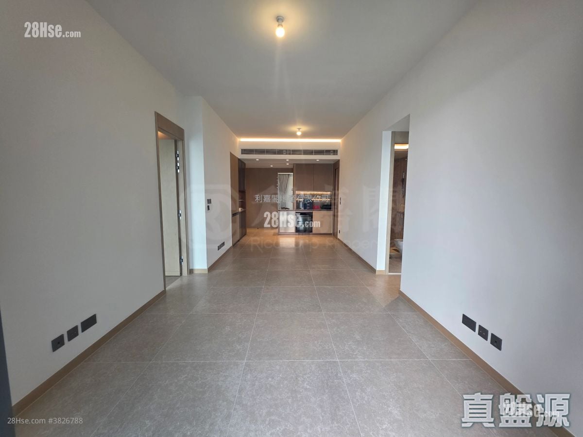 天璽海 租盤 4 房 , 3 浴室 1,089 平方呎