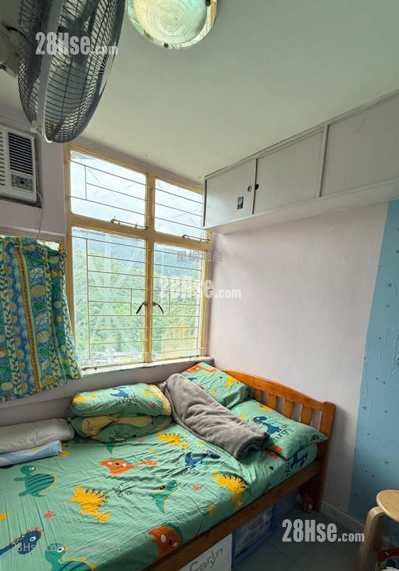 Fu Heng Estate Sell 2 Bedrooms , 1 Bathroom 443 ft²