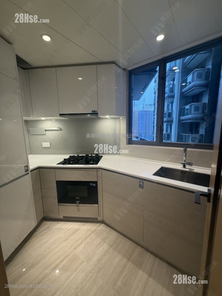 Grand Montara Sell 2 Bedrooms 526 ft²