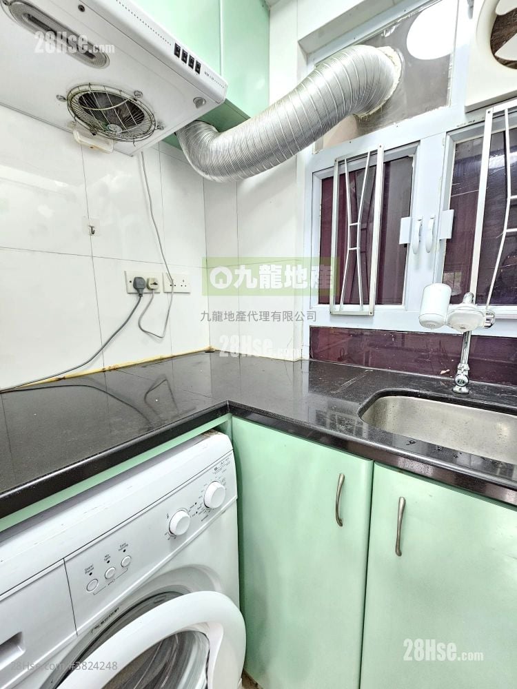 嘉安大楼 租盘 2 房 , 1 浴室 203 平方尺