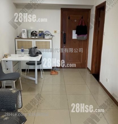 蔚蓝湾畔 售盘 2 房 , 1 浴室 484 平方尺