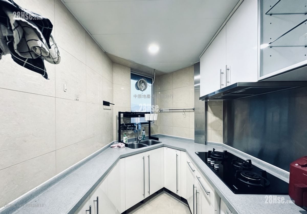 泓景臺 售盤 3 房 660 平方呎