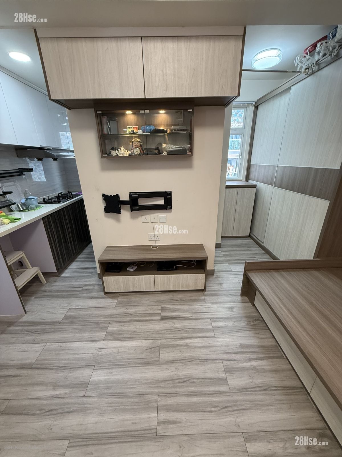 仁光大厦 租盘 开放式间隔 , 1 浴室 223 平方尺