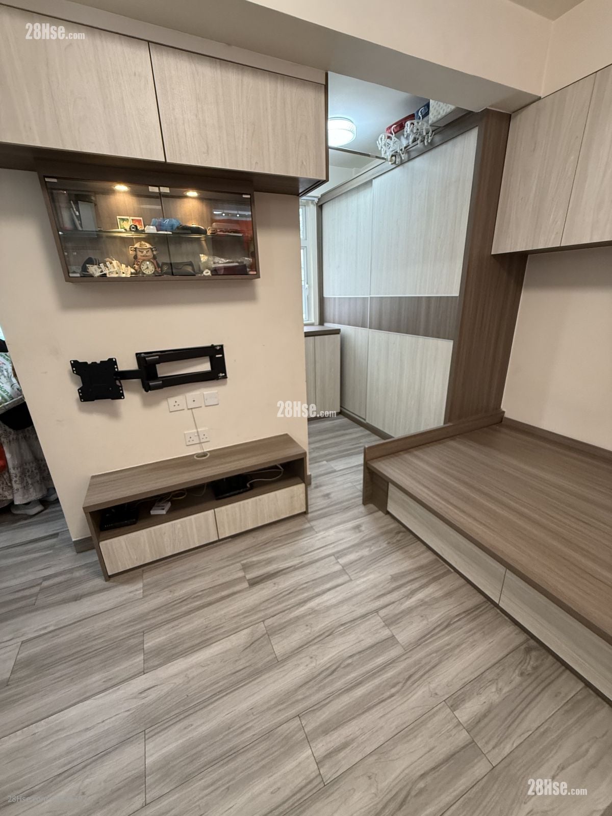 仁光大厦 租盘 开放式间隔 , 1 浴室 223 平方尺