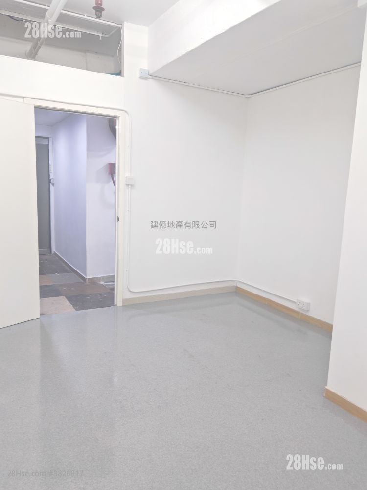 Co-Tack Industrial Building Rental Studio , 1 Toilet