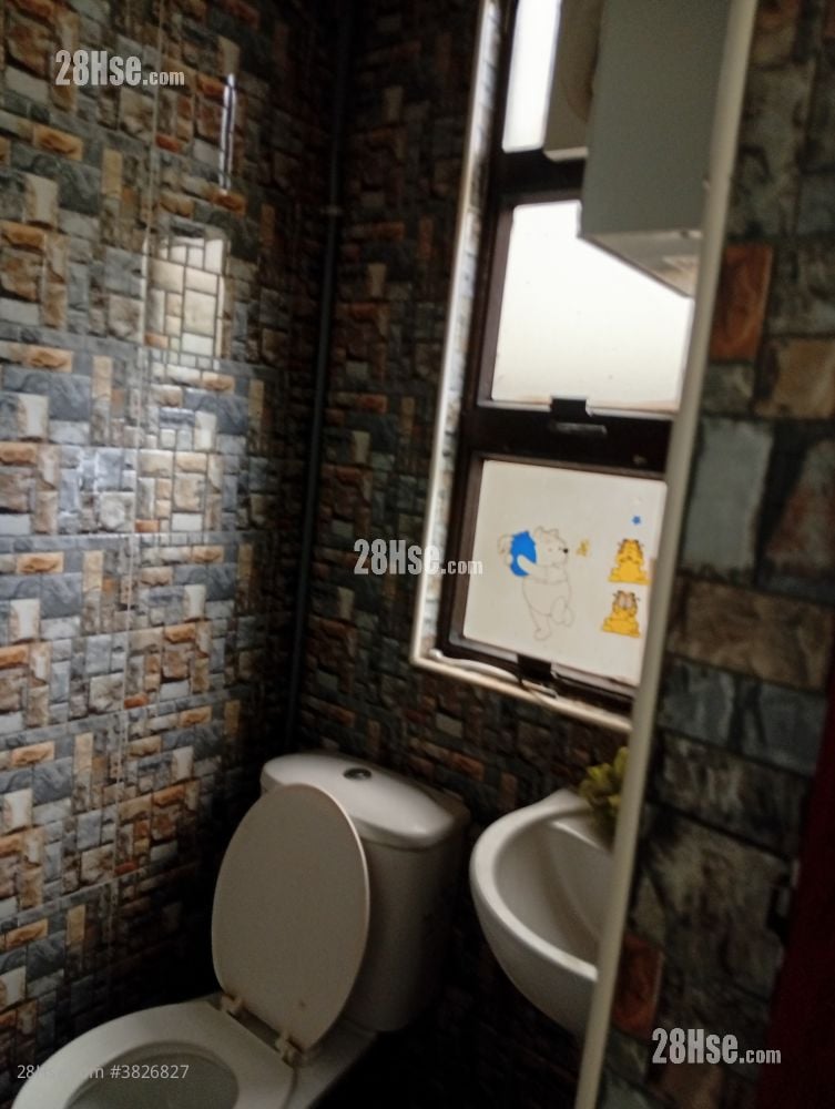 村屋 租盘 2 房 , 1 浴室 320 平方尺