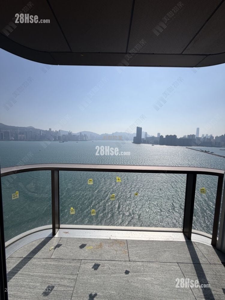 天泷 租盘 3 房 1,102 平方尺