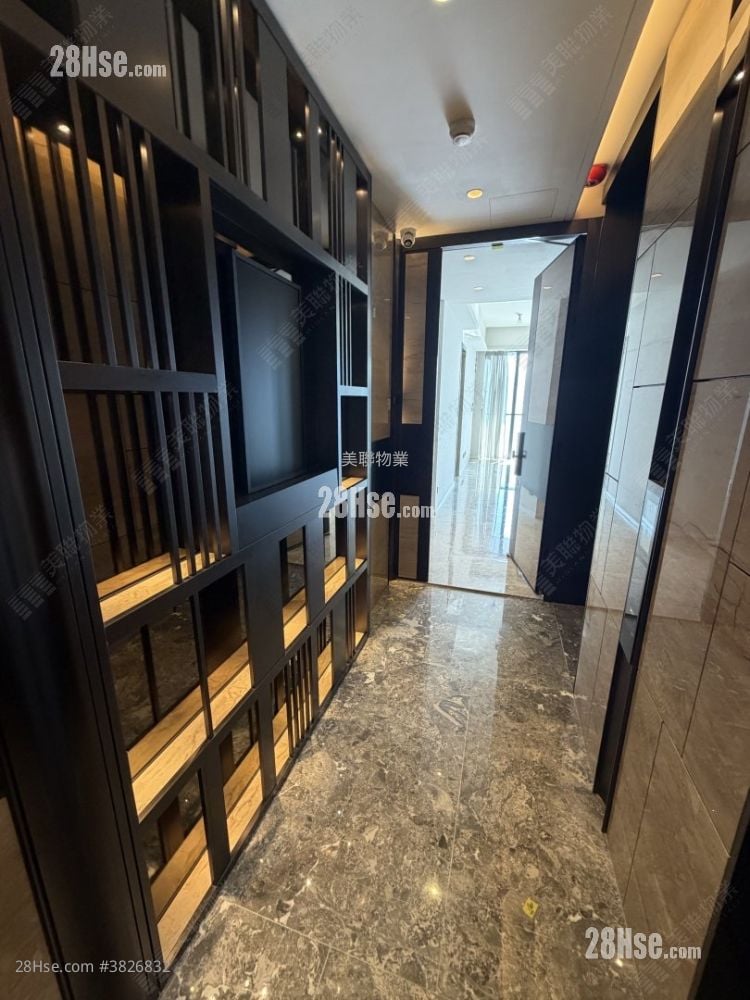 天泷 租盘 3 房 1,102 平方尺