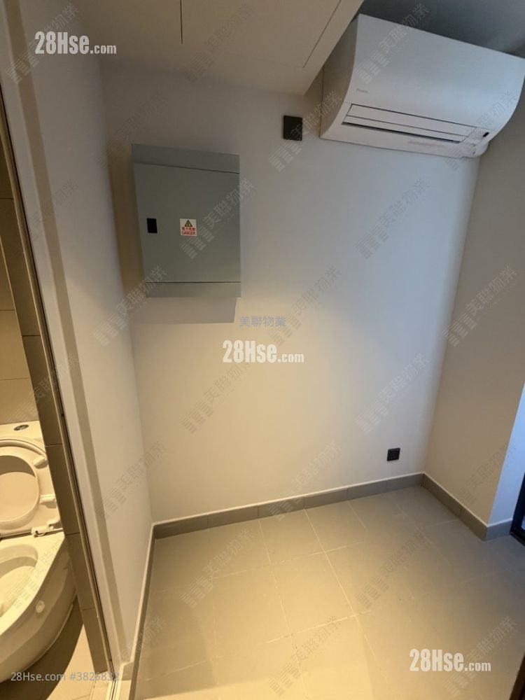 天泷 租盘 3 房 1,102 平方尺