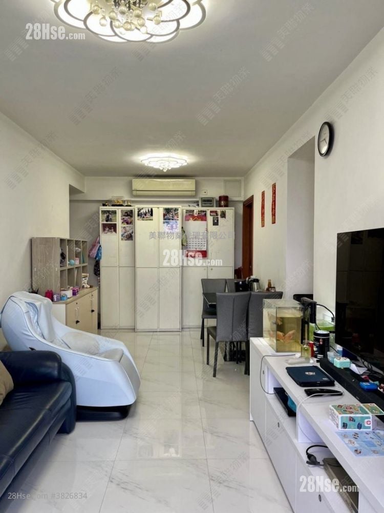 Residence Oasis Sell 3 Bedrooms , 2 Bathrooms 667 ft²