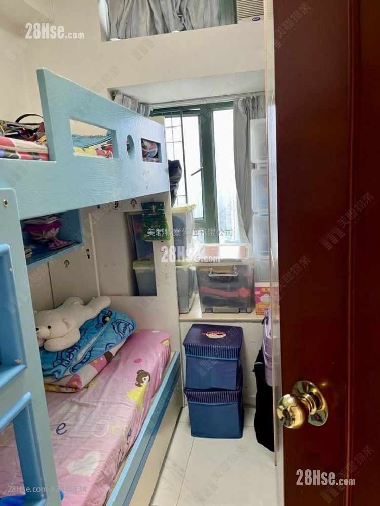 Residence Oasis Sell 3 Bedrooms , 2 Bathrooms 667 ft²