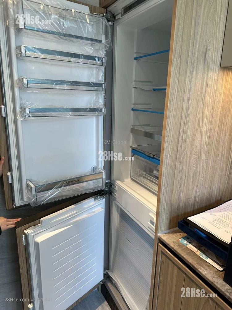 Topside Residence Sell 3 Bedrooms 545 ft²