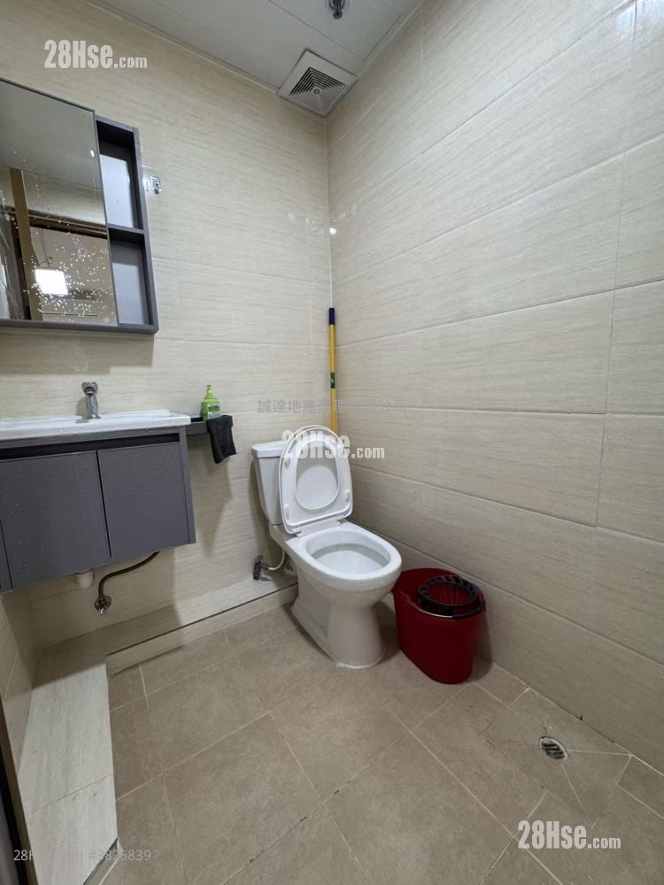 金凱工業大廈 租盤 1 廁所