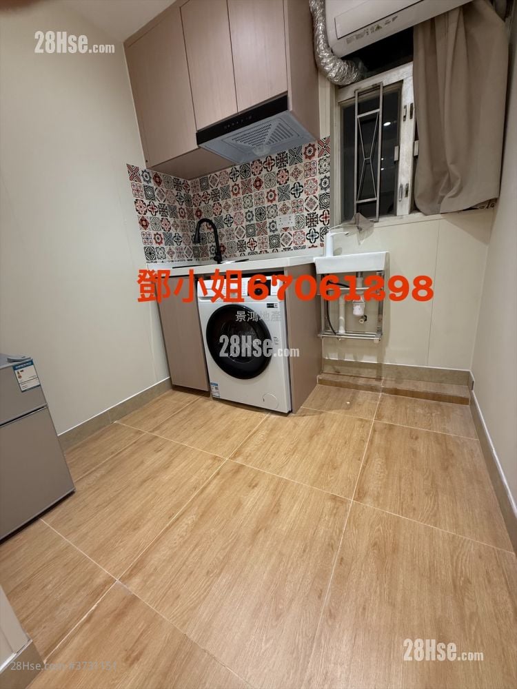 Man Ying Building Rental Studio , 1 Bathroom 150 ft²