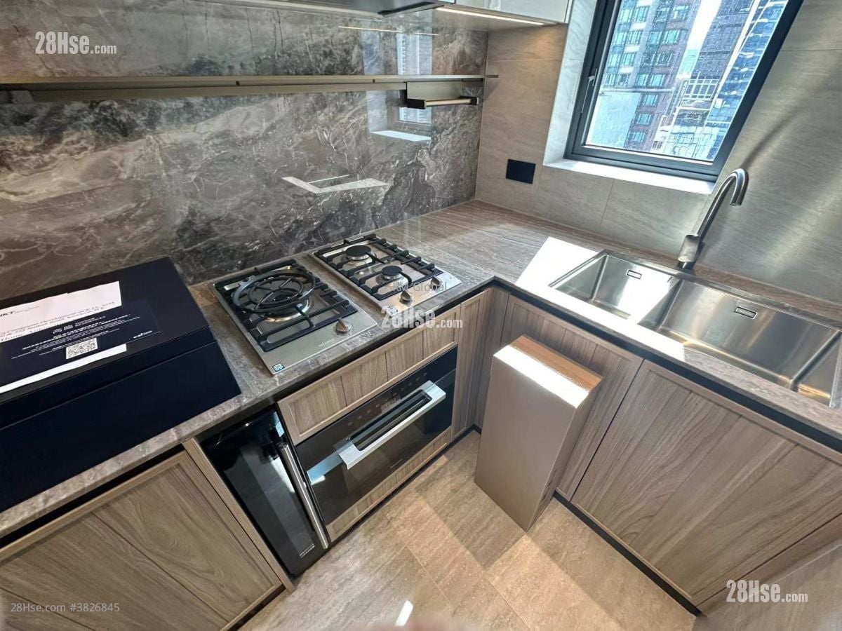 Topside Residence Rental 3 Bedrooms 545 ft²