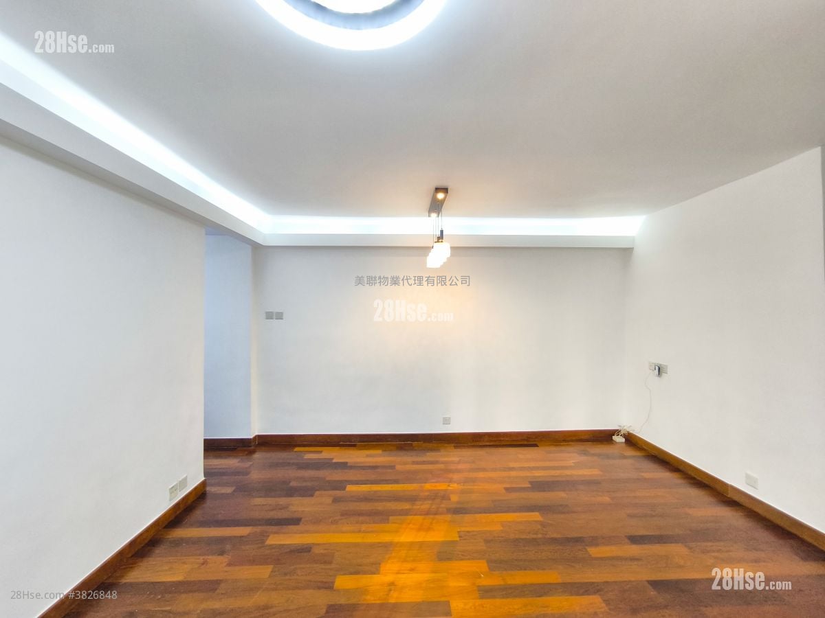 美孚新邨 售盘 2 房 , 1 浴室 556 平方尺