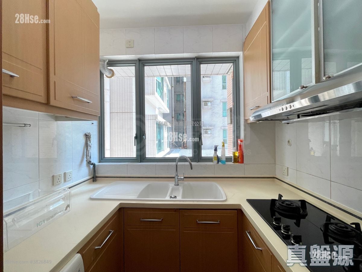 Ocean Shores Sell 2 Bedrooms 503 ft²