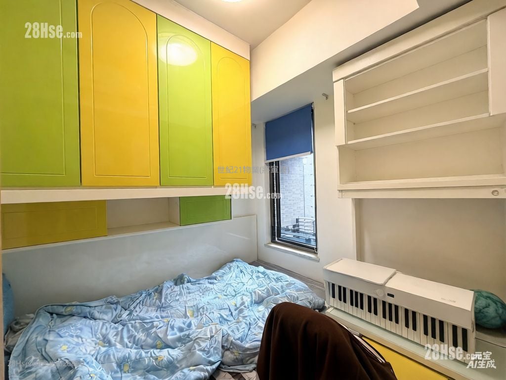 The Papillons Sell 2 Bedrooms 529 ft²