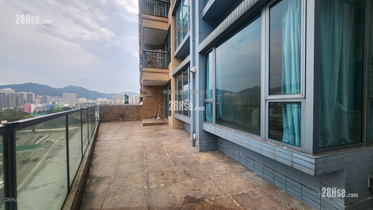 The Palazzo Rental 2 Bathrooms 913 ft²