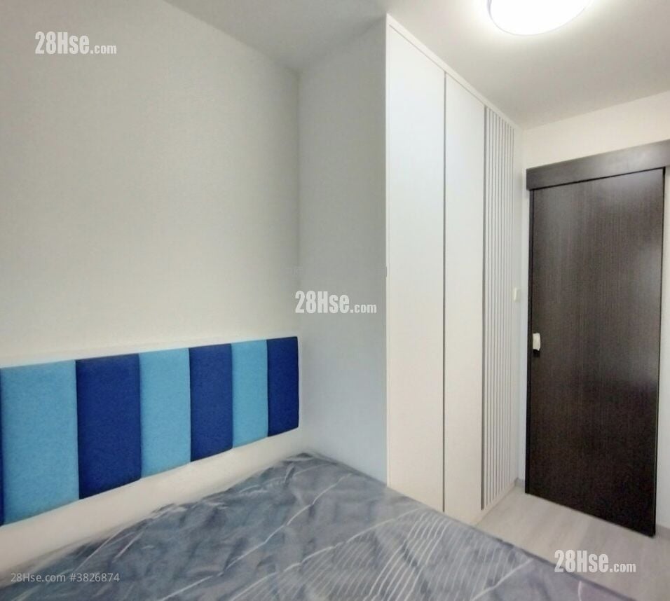 The Sherwood Sell 3 Bedrooms 568 ft²