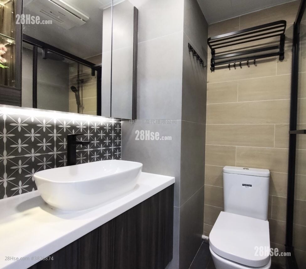 The Sherwood Sell 3 Bedrooms 568 ft²