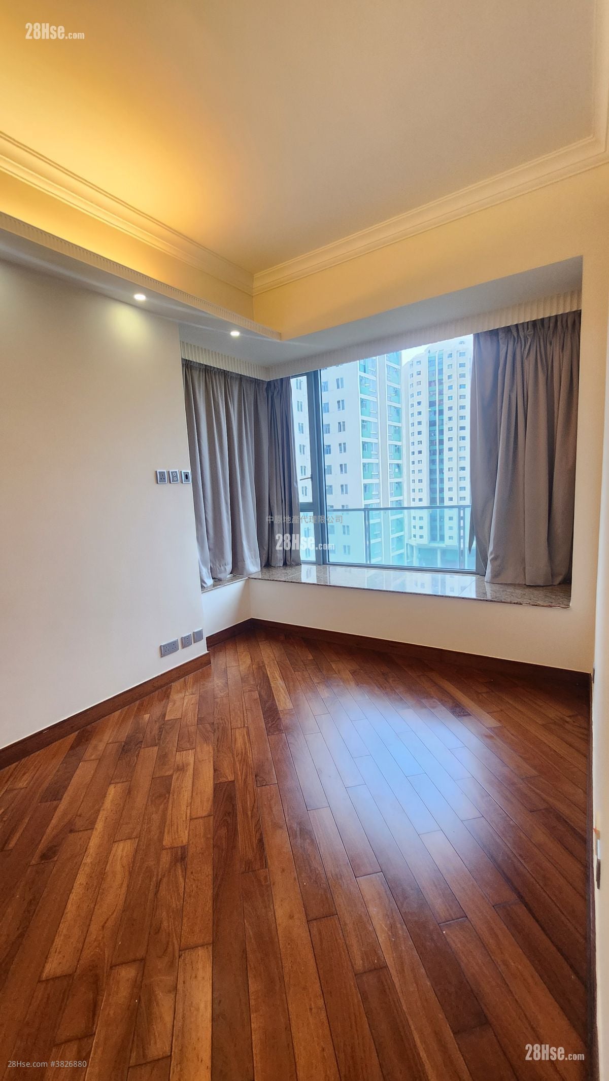 The Palazzo Rental 2 Bathrooms 913 ft²