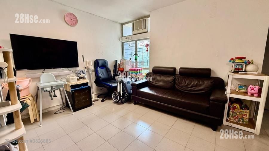 Fu Heng Estate Sell 2 Bedrooms , 1 Bathroom 443 ft²